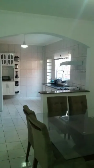 Excelente sobrado no Residencial União Venha conferir!