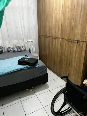 APARTAMENTO 2 DORMIT´RIOS UMA VAGA DE GARAGEM.