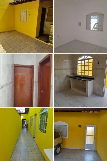 CASA TERREA COM 2 DORMITÓRIOS E 2 VAGAS DE GARAGEM .