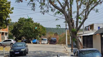 Terreno com ótima topografia (leve aclive) no Parque Interlagos