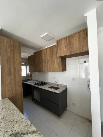 Excelente apartamento Jd. Califórnia, com 3 dorm.