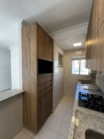 Excelente apartamento Jd. Califórnia, com 3 dorm.