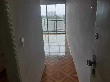 APARTAMENTO PADRÃO NO VARANDAS DO ESTORIL.